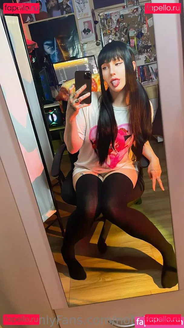 nobarusora Onlyfans Photo Gallery 