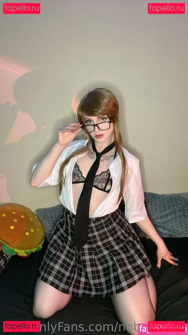 nobarusora Onlyfans Photo Gallery 