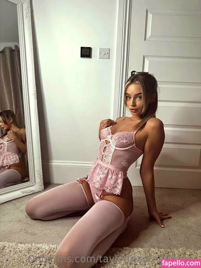 taylormaythompson Onlyfans Photo Gallery 