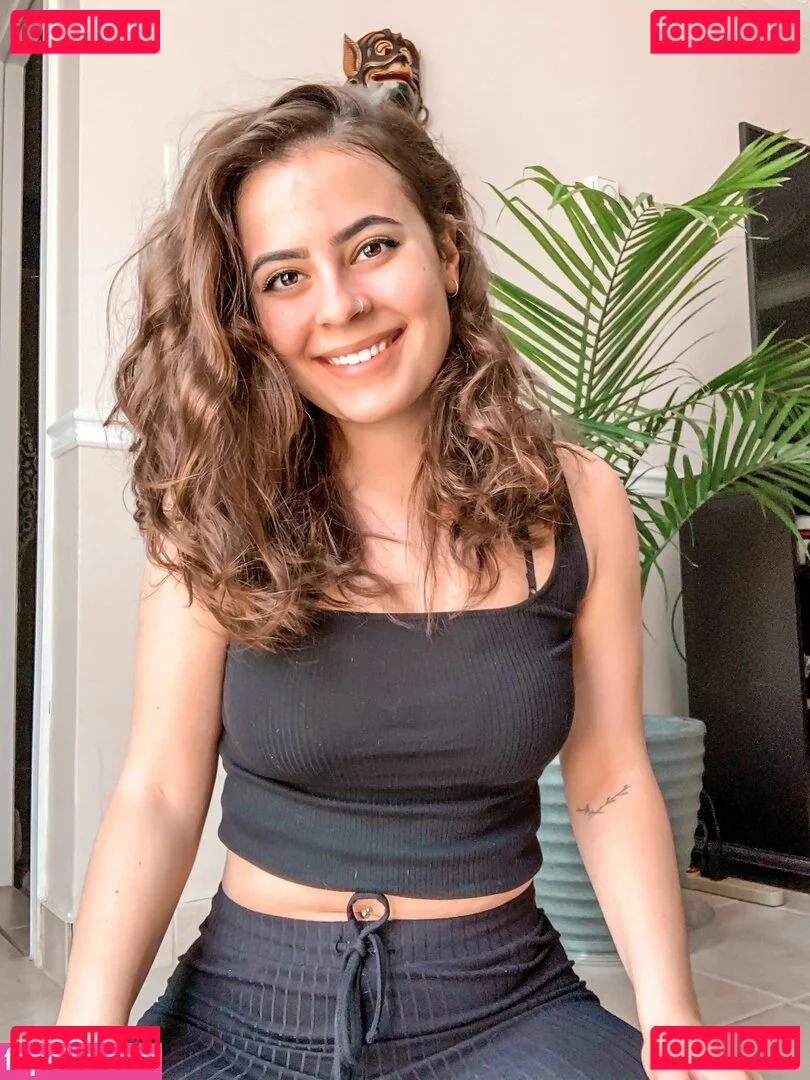 LaPetite Onlyfans Photo Gallery 