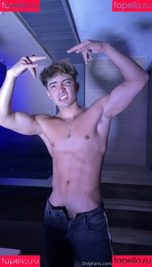 prettyboyaedan Onlyfans Photo Gallery 