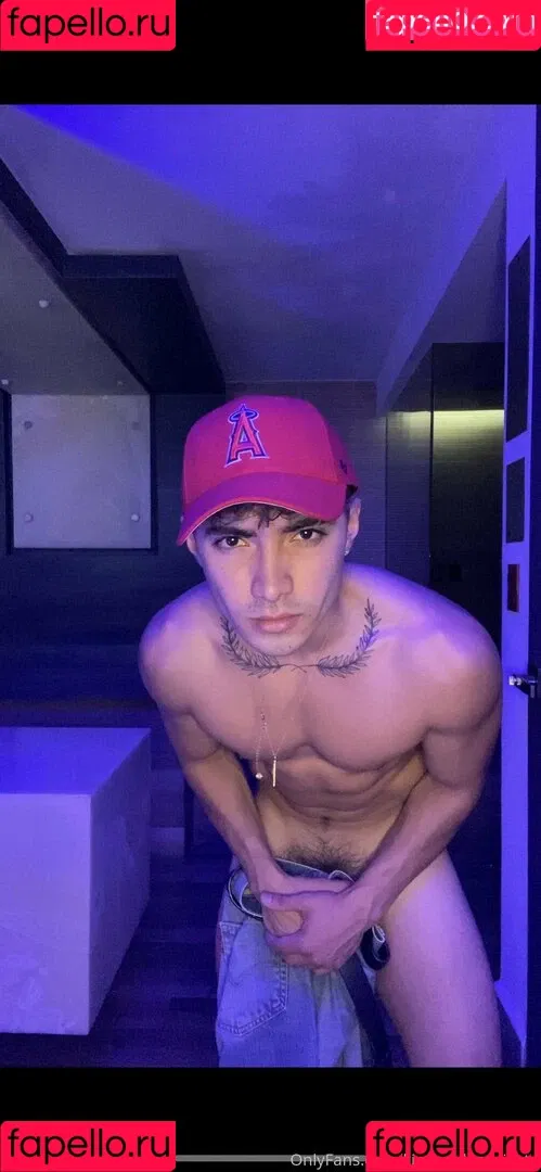 prettyboyaedan Onlyfans Photo Gallery 