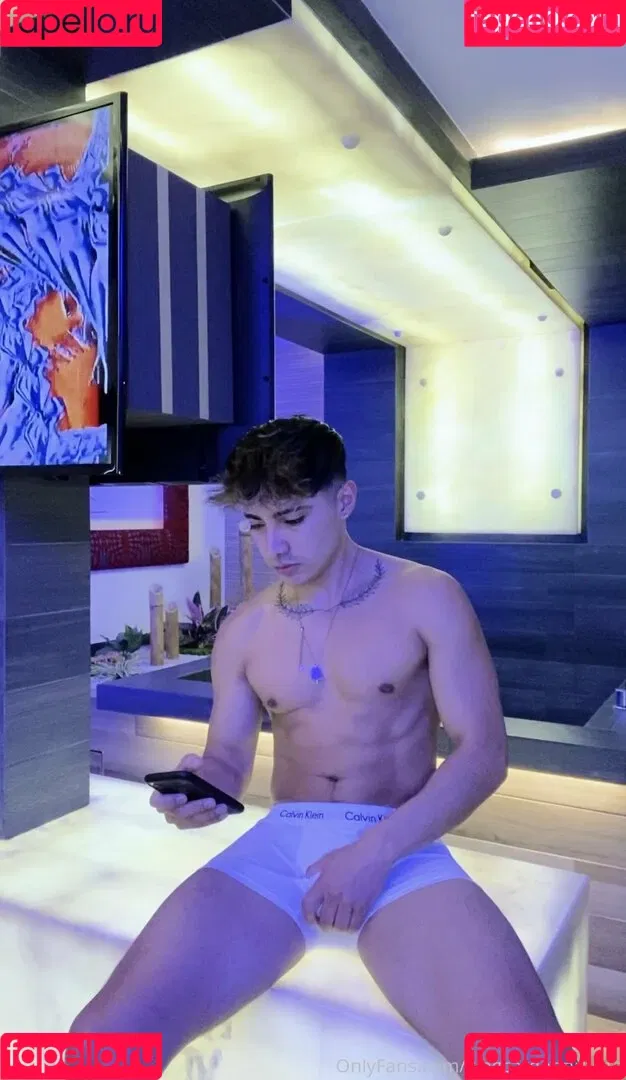 prettyboyaedan Onlyfans Photo Gallery 