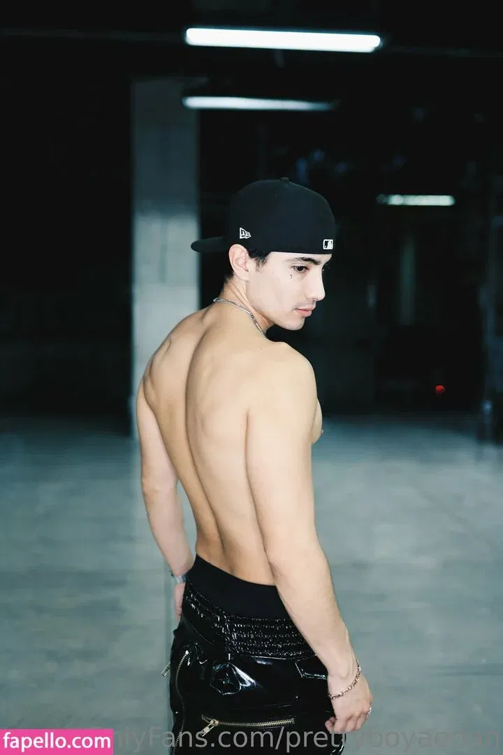 prettyboyaedan Onlyfans Photo Gallery 