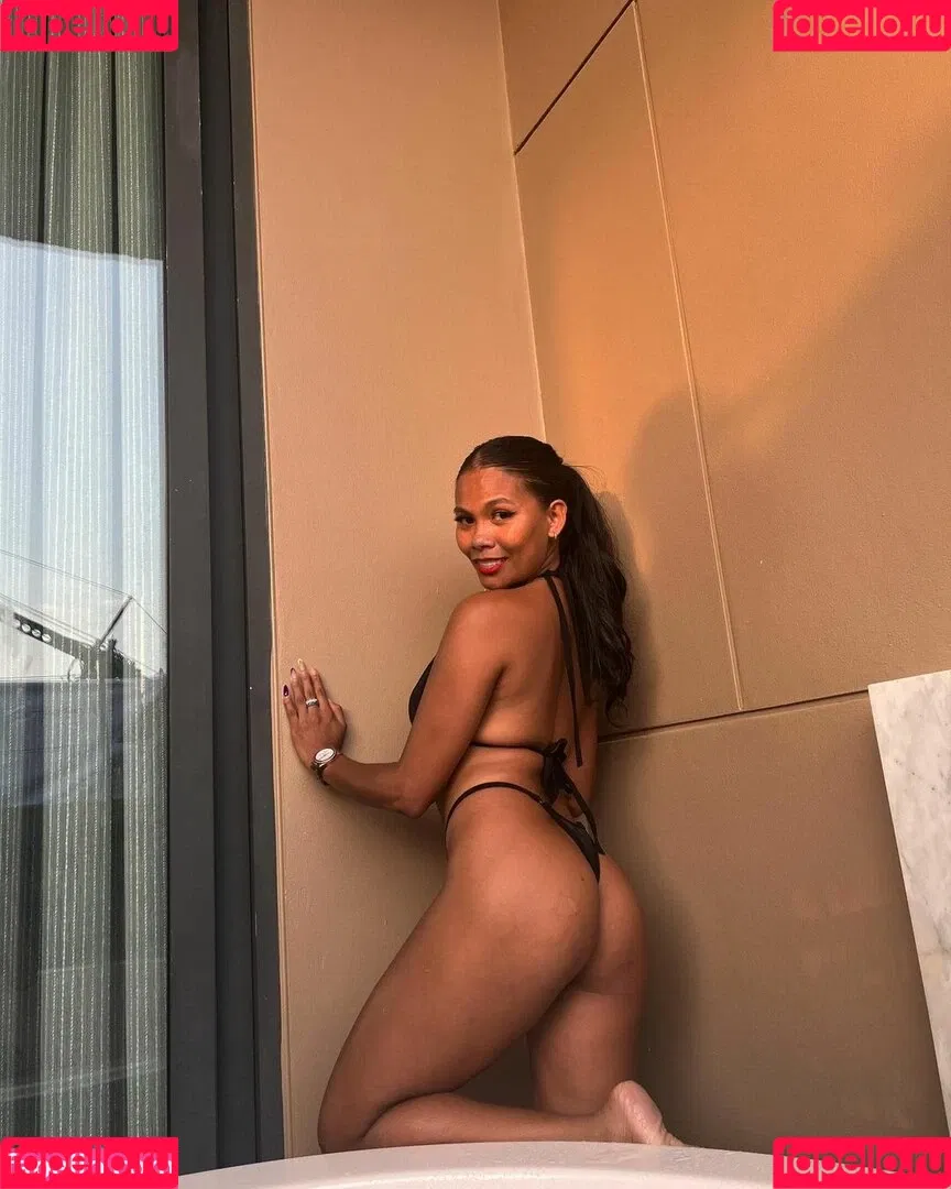 Morena Mitch Onlyfans Photo Gallery 