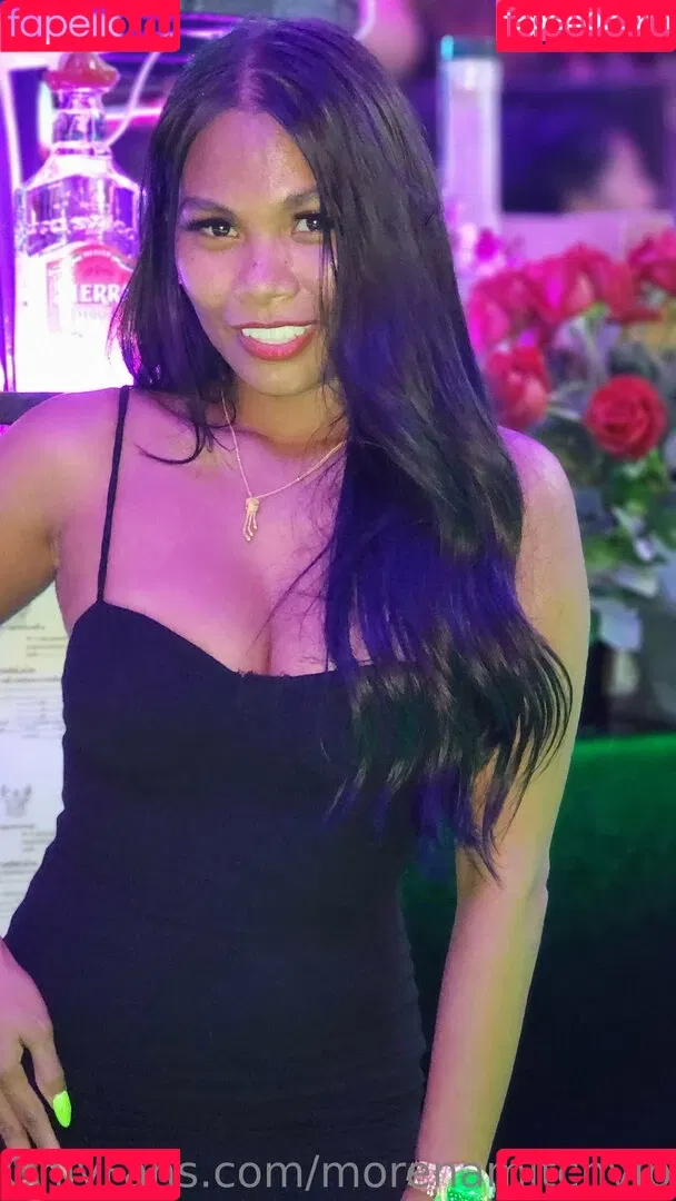 Morena Mitch Onlyfans Photo Gallery 