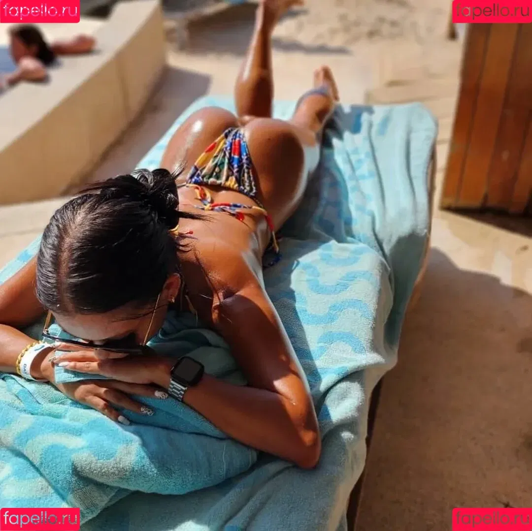 Morena Mitch Onlyfans Photo Gallery 