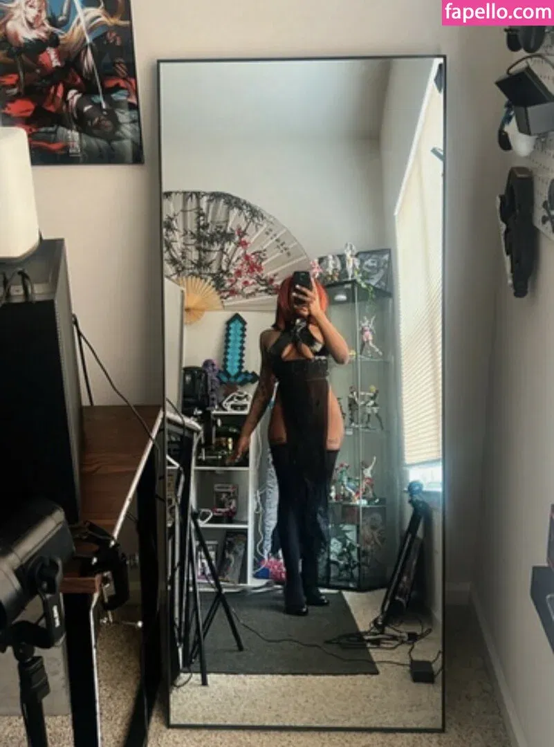 starrysdomain Onlyfans Photo Gallery 