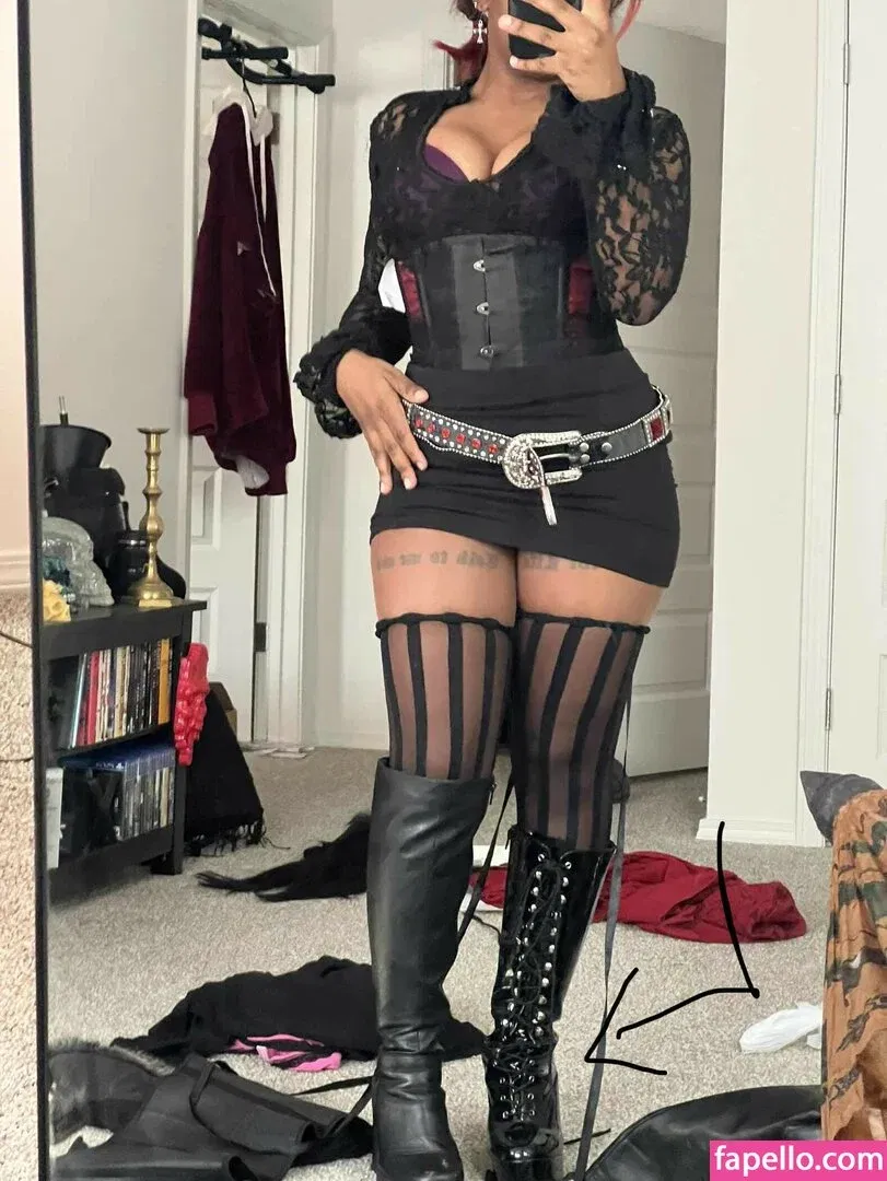 starrysdomain Onlyfans Photo Gallery 