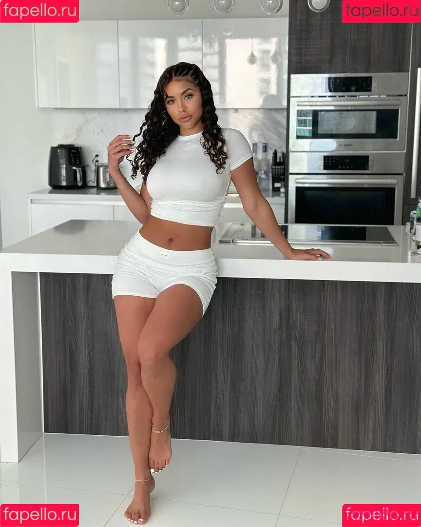 Thalia Matos Onlyfans Photo Gallery 