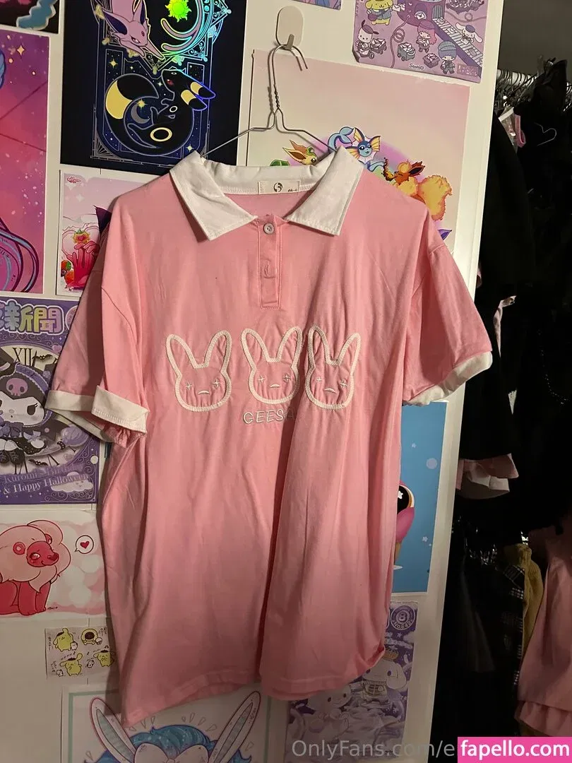 Enyaarwyen Onlyfans Photo Gallery 