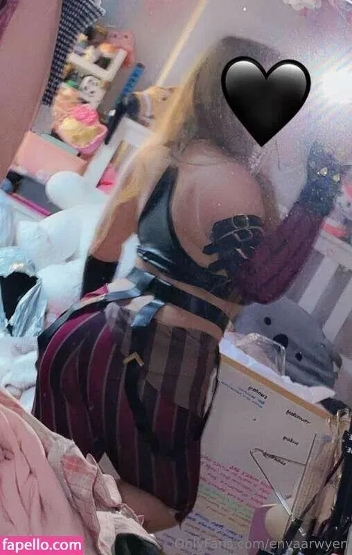 Enyaarwyen Onlyfans Photo Gallery 