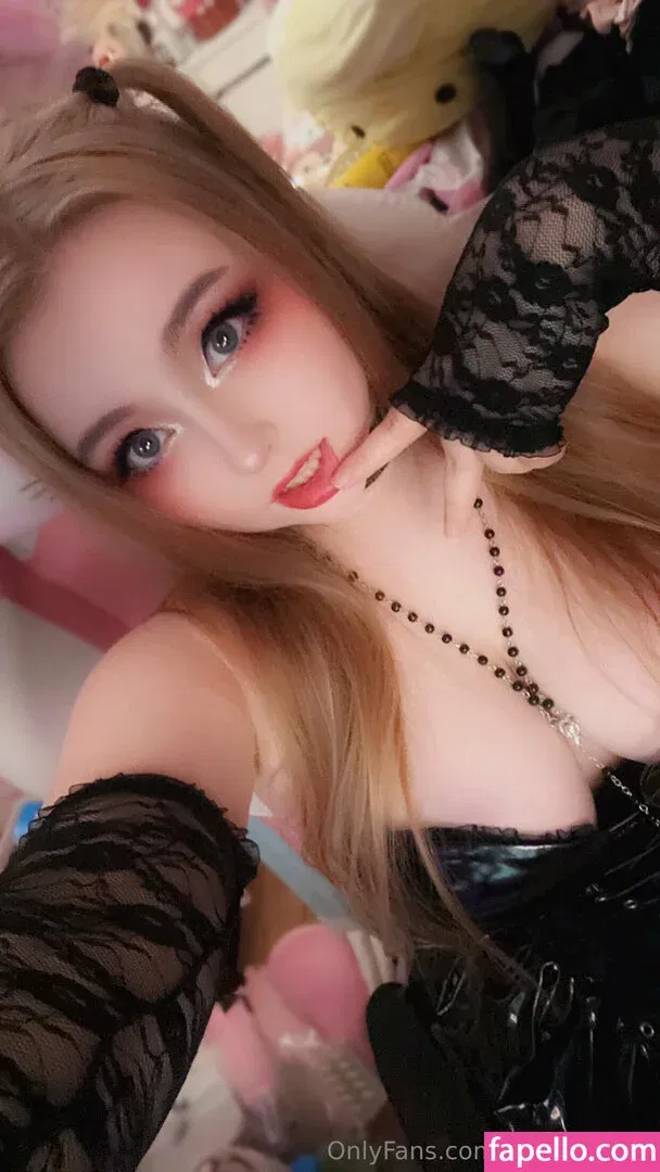 Enyaarwyen Onlyfans Photo Gallery 