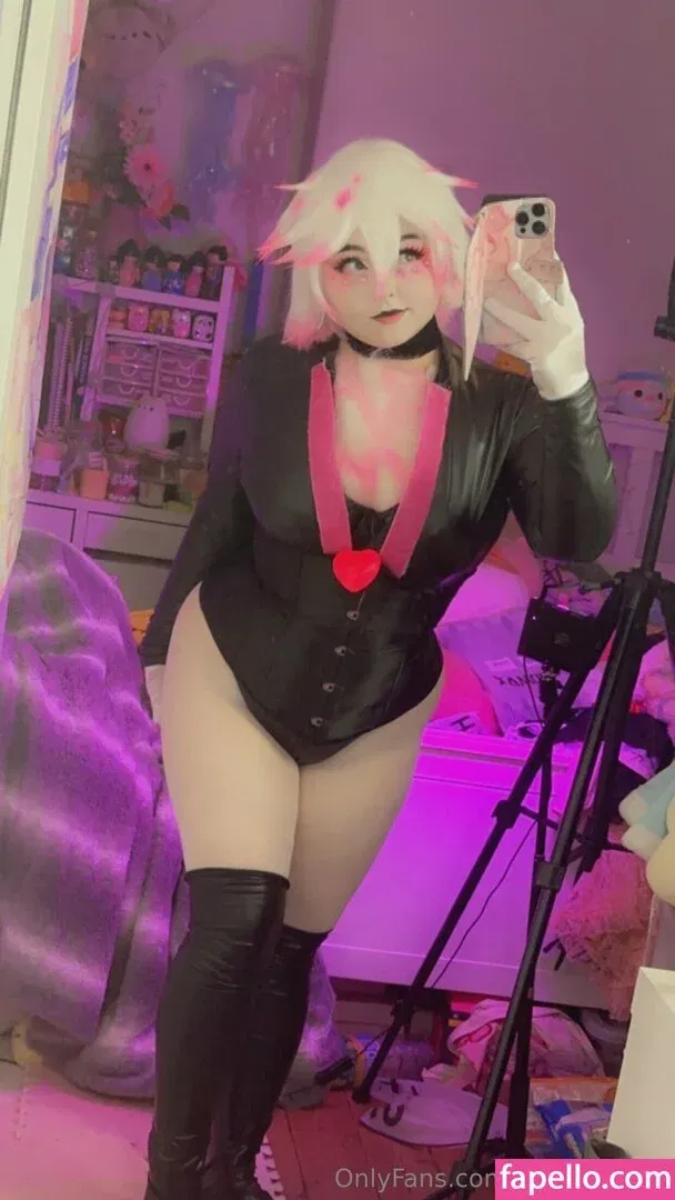 Enyaarwyen Onlyfans Photo Gallery 