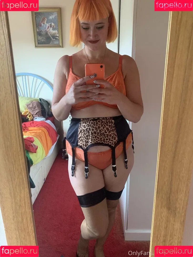 lolarae29 Onlyfans Photo Gallery 