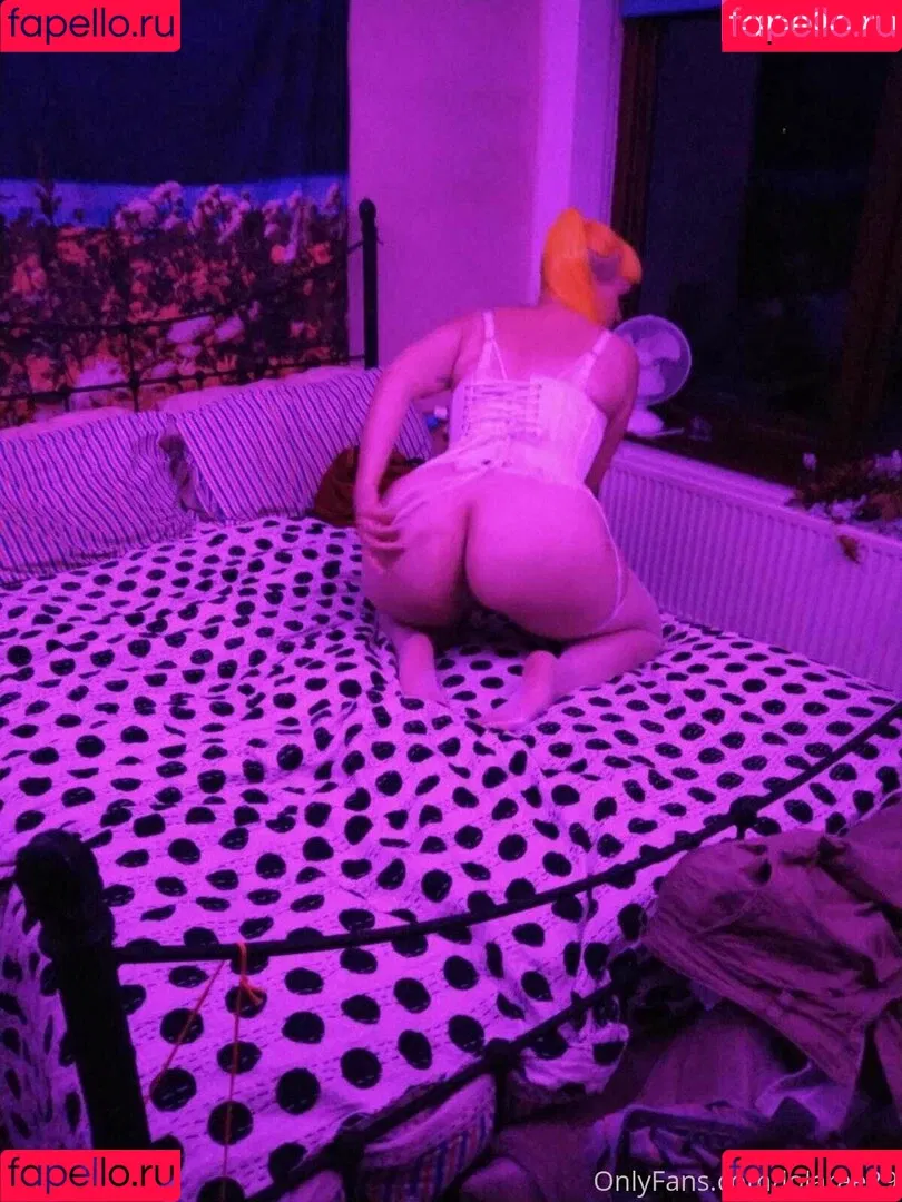 lolarae29 Onlyfans Photo Gallery 