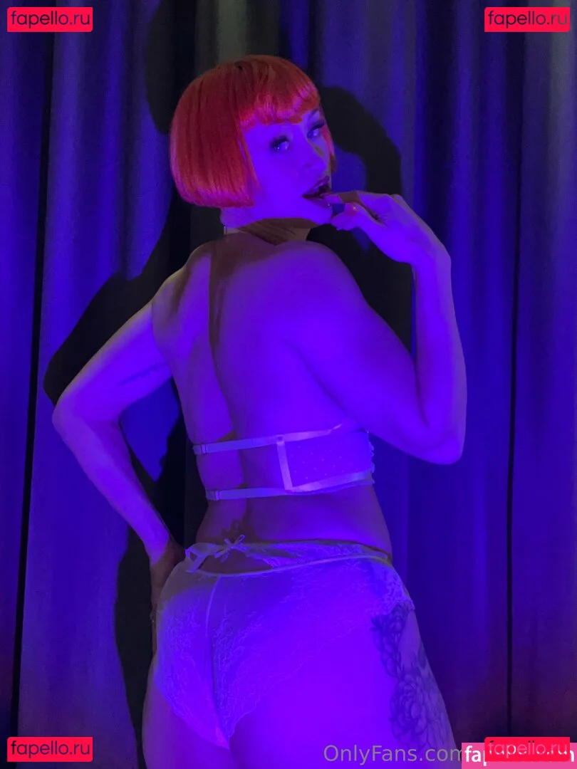 lolarae29 Onlyfans Photo Gallery 