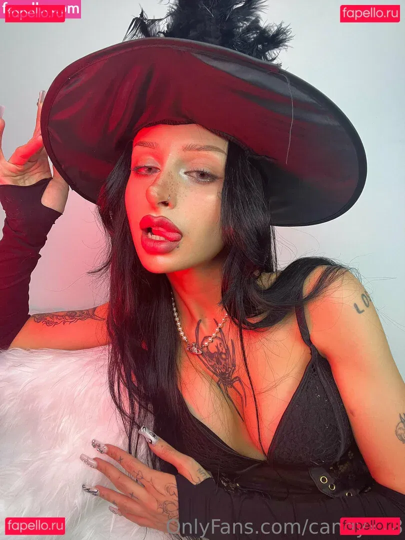 candyx18 Onlyfans Photo Gallery 