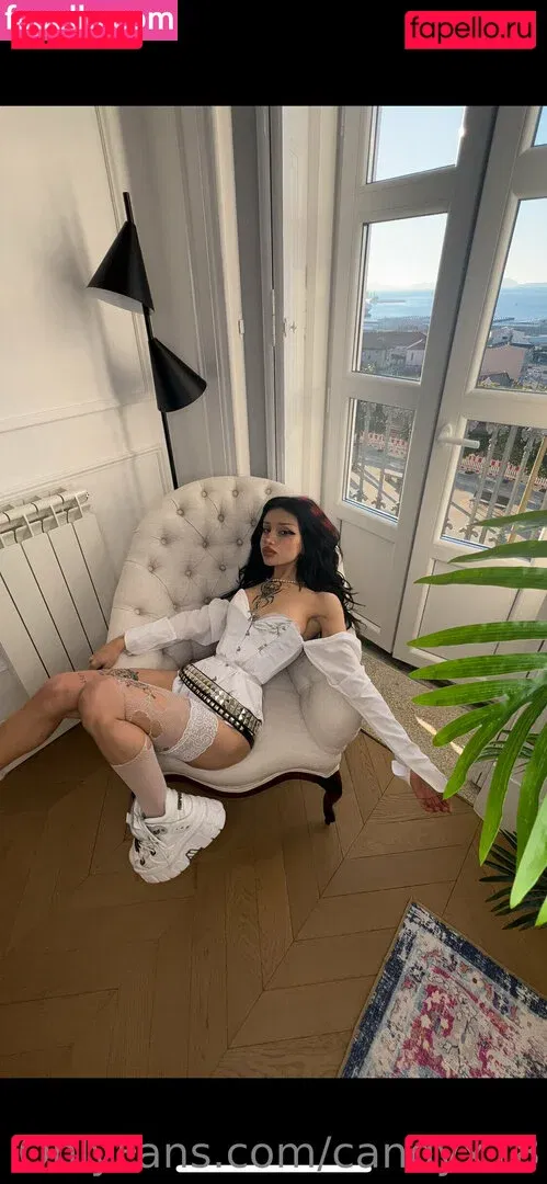 candyx18 Onlyfans Photo Gallery 