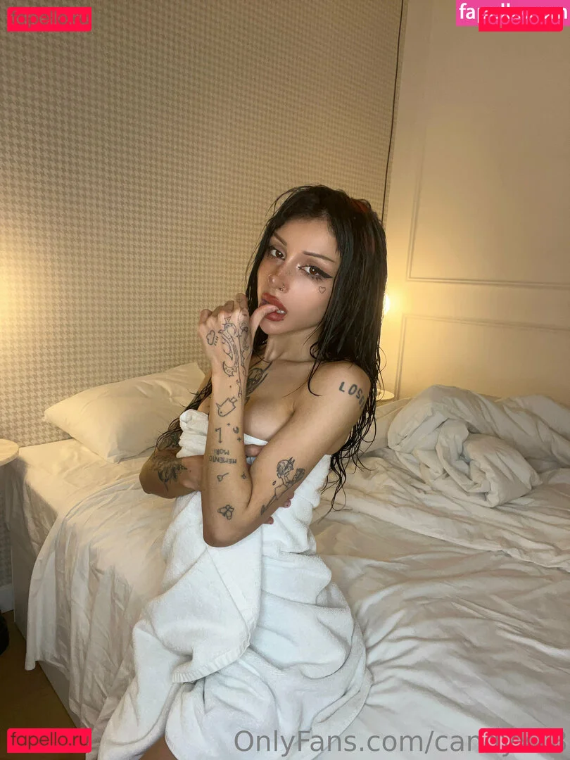 candyx18 Onlyfans Photo Gallery 