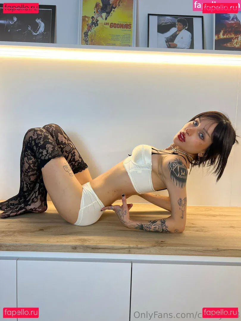 candyx18 Onlyfans Photo Gallery 