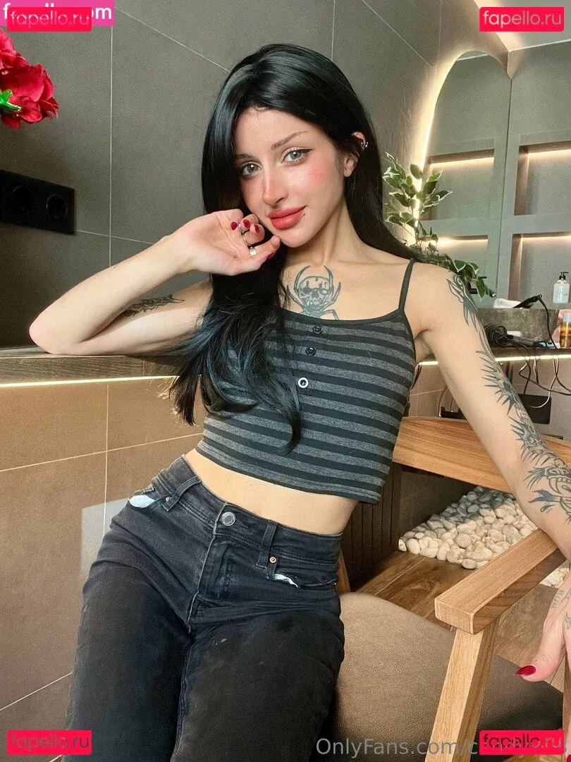 candyx18 Onlyfans Photo Gallery 