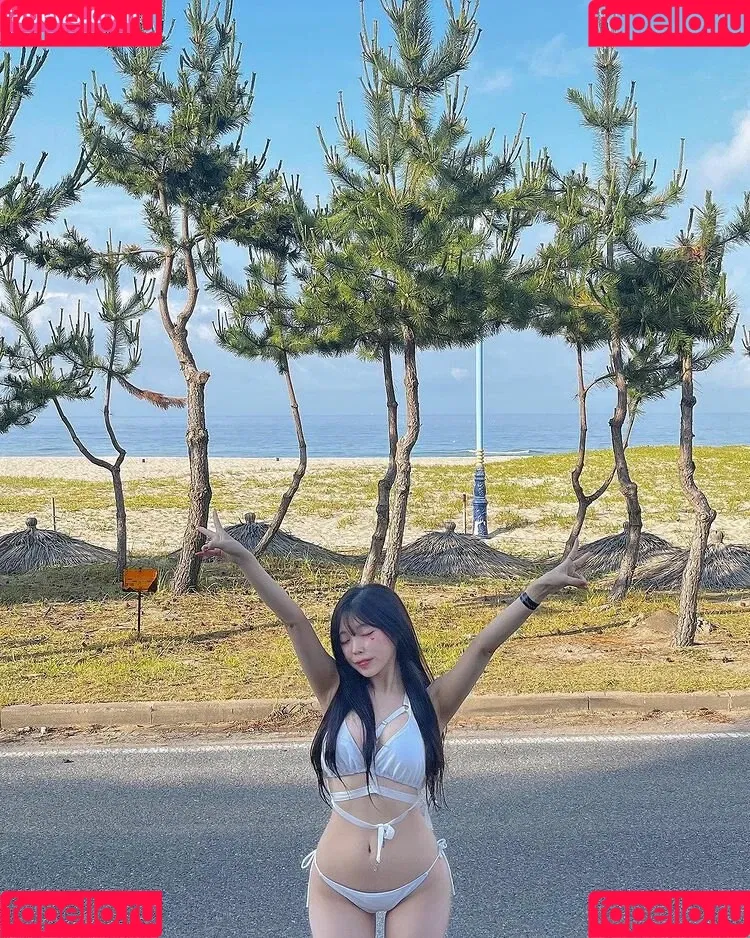 yudiii Onlyfans Photo Gallery 