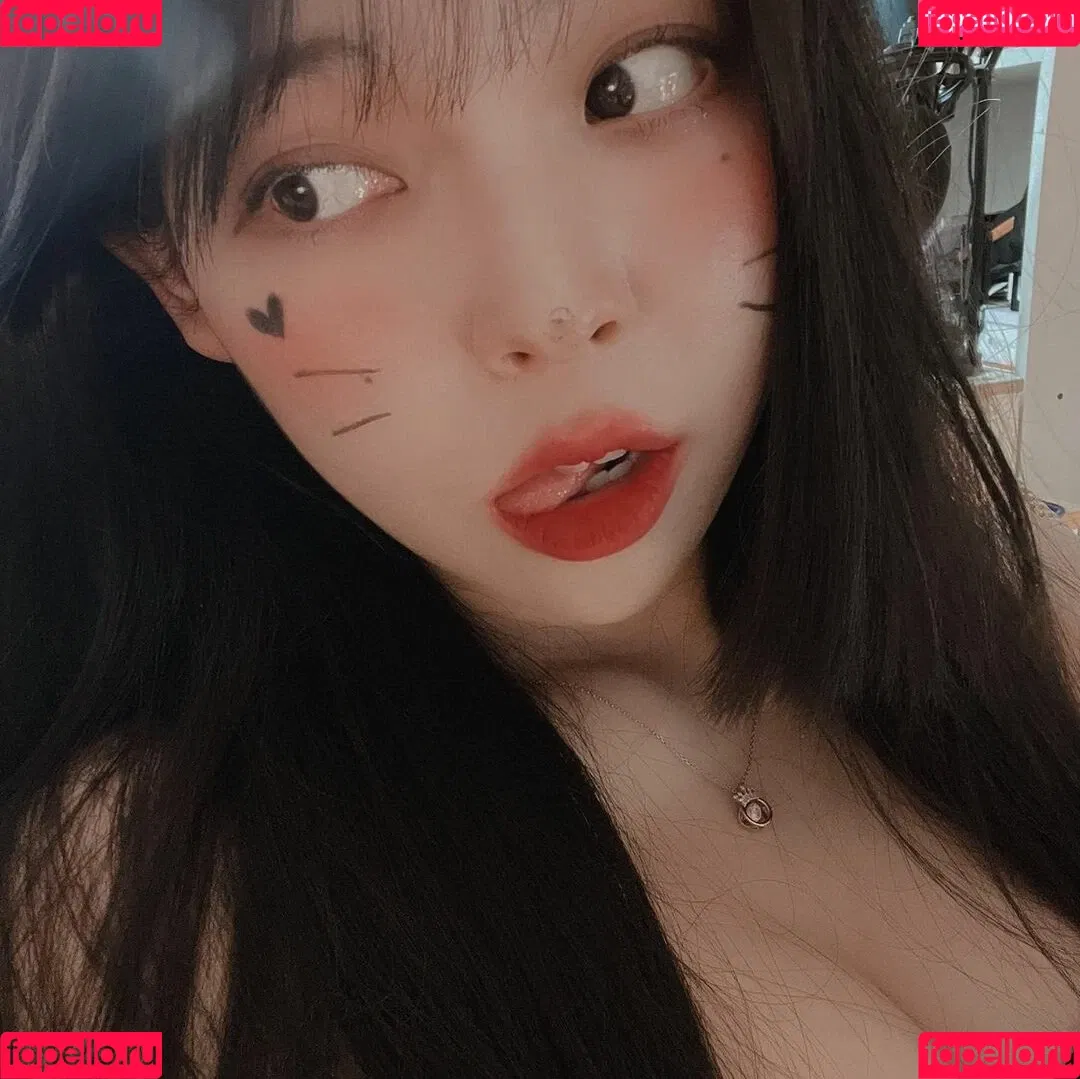 yudiii Onlyfans Photo Gallery 