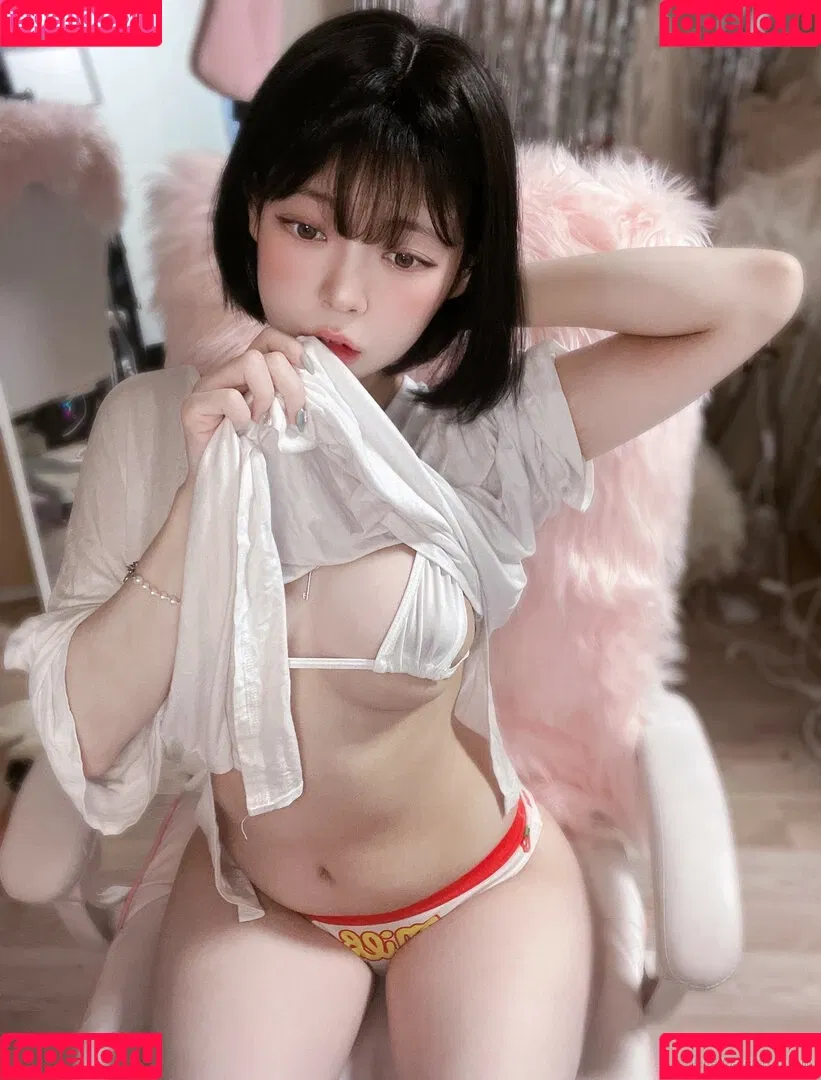 yudiii Onlyfans Photo Gallery 
