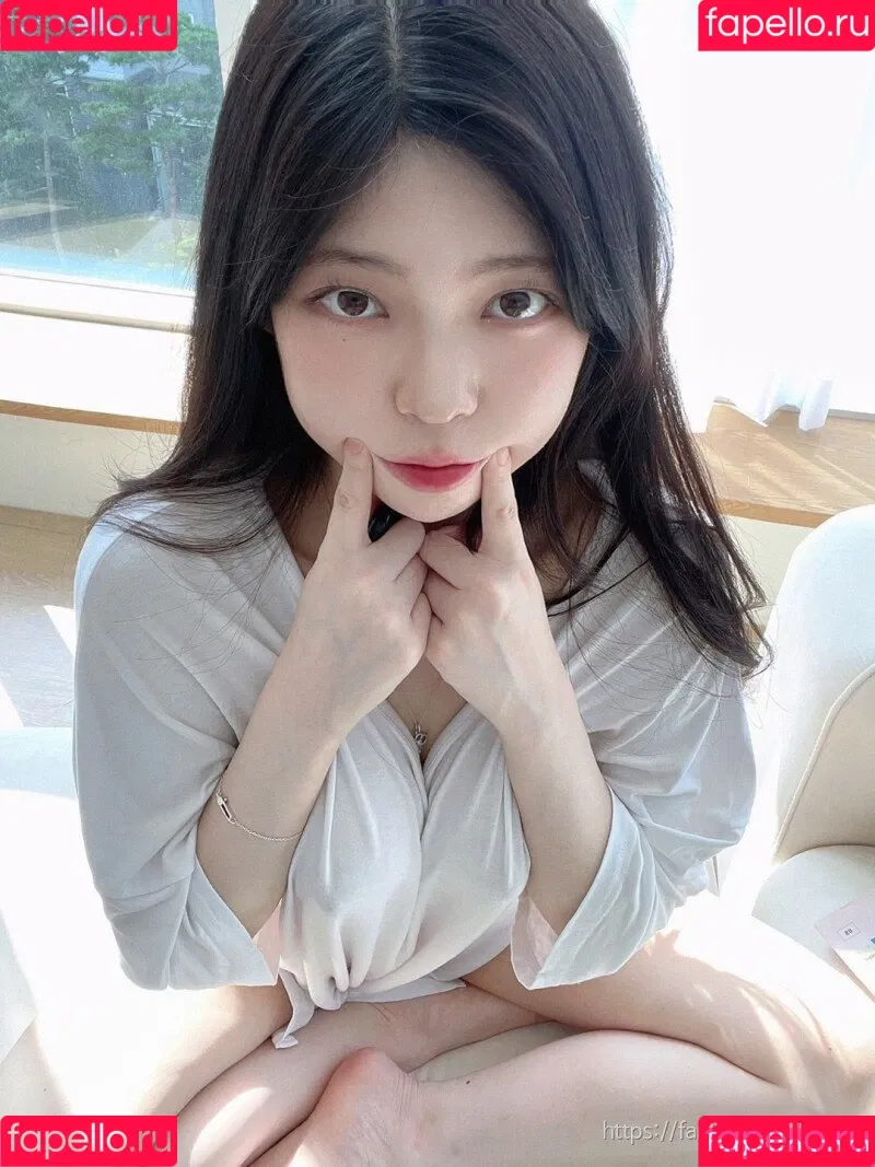 yudiii Onlyfans Photo Gallery 