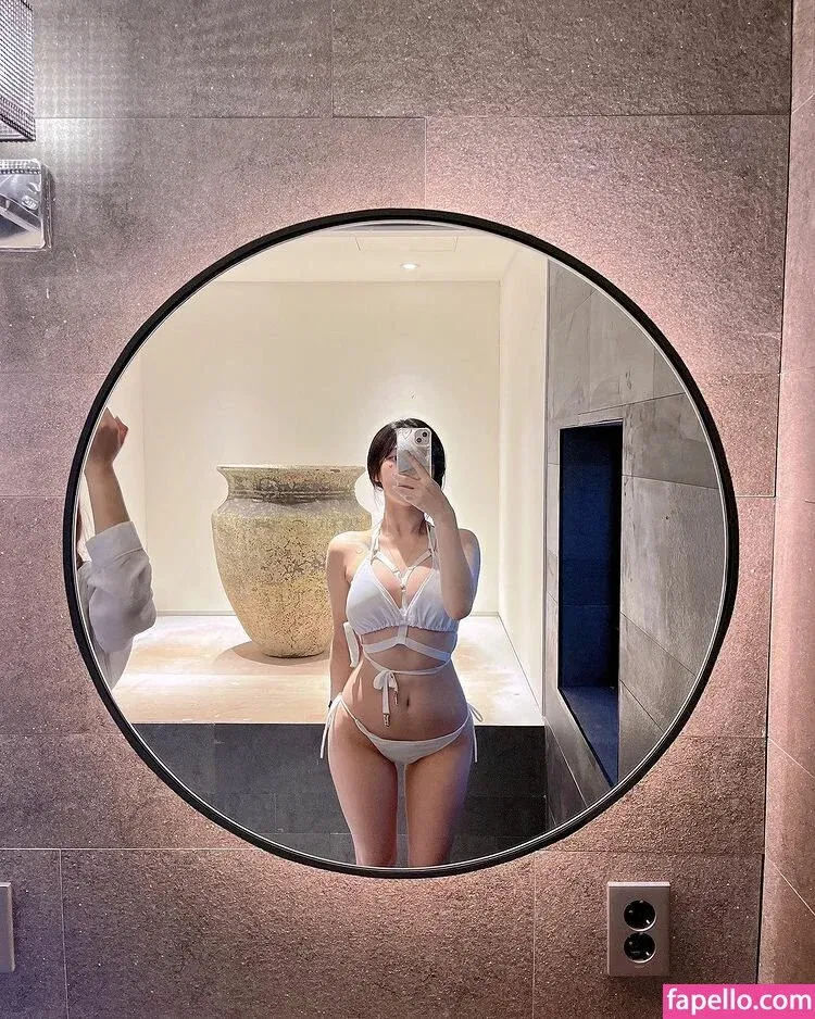 yudiii Onlyfans Photo Gallery 