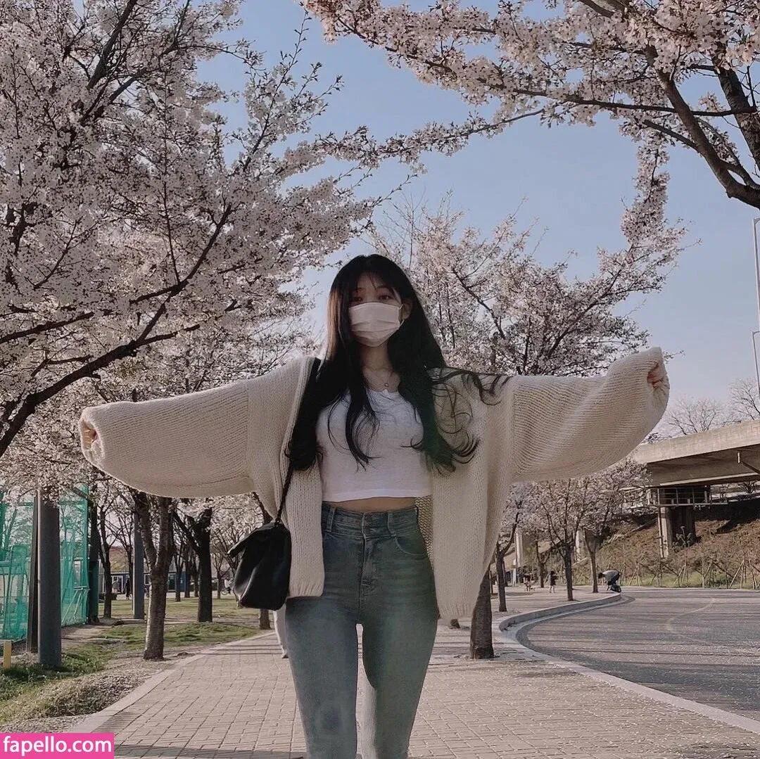 yudiii Onlyfans Photo Gallery 