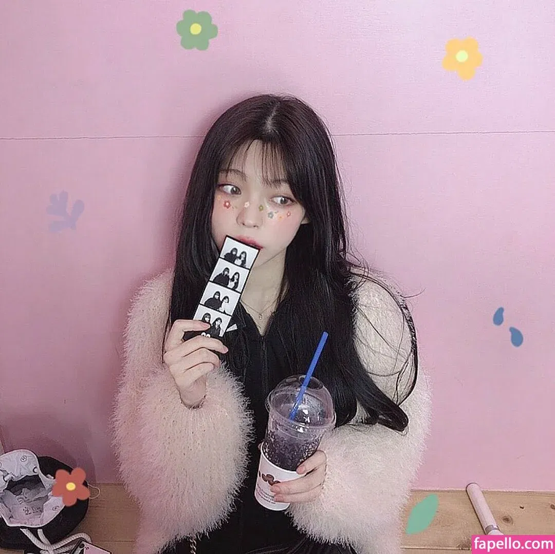 yudiii Onlyfans Photo Gallery 