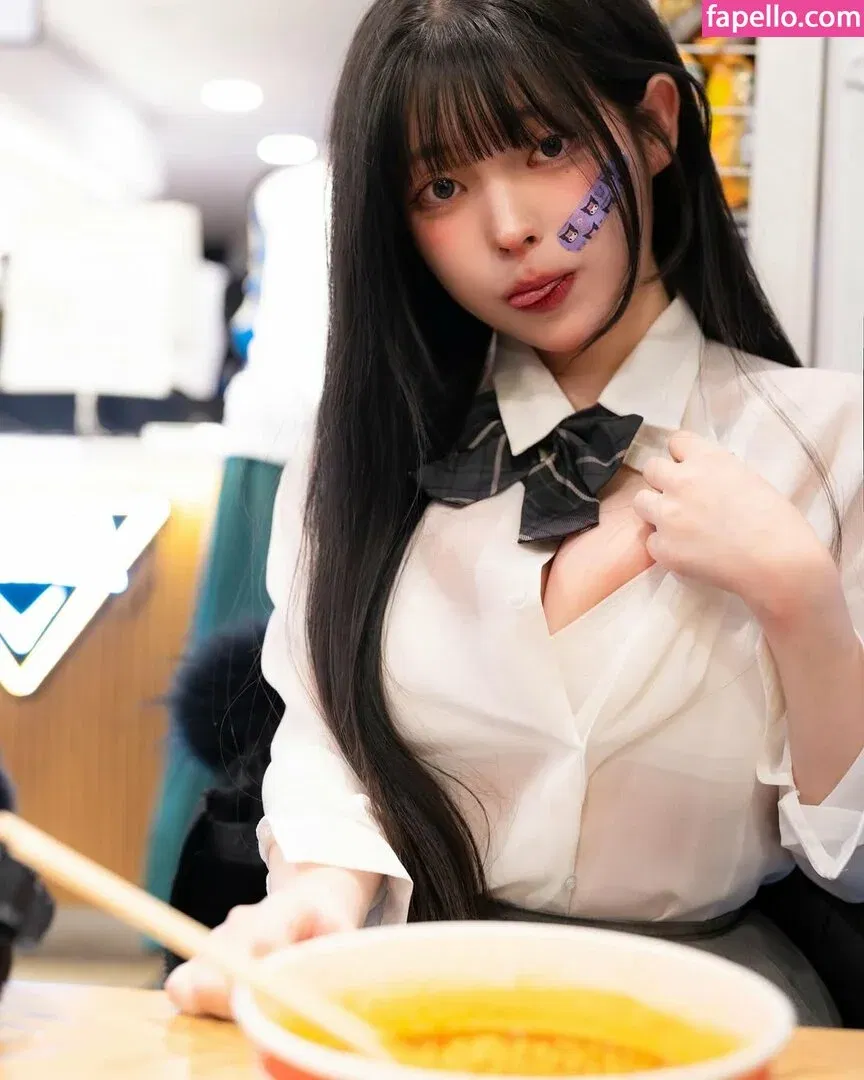 yudiii Onlyfans Photo Gallery 