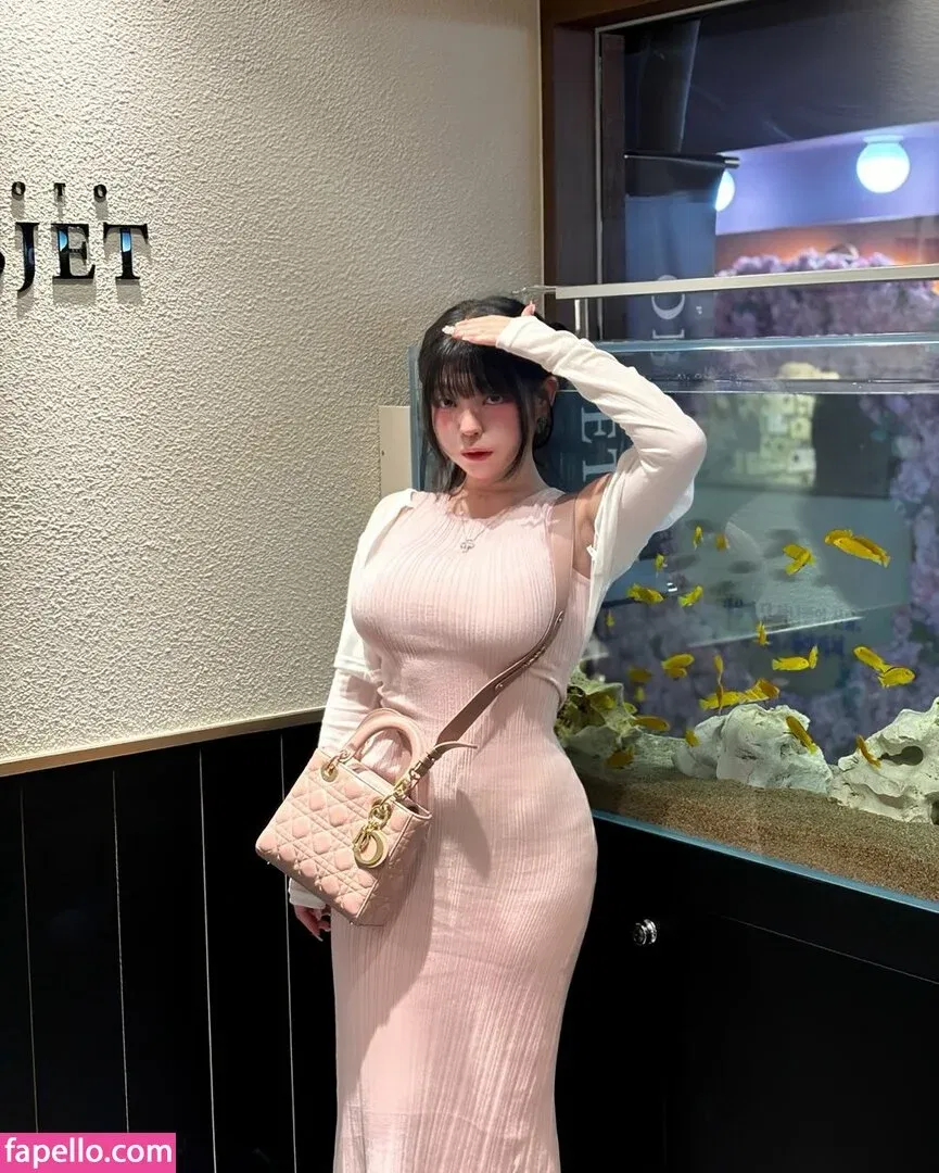 yudiii Onlyfans Photo Gallery 