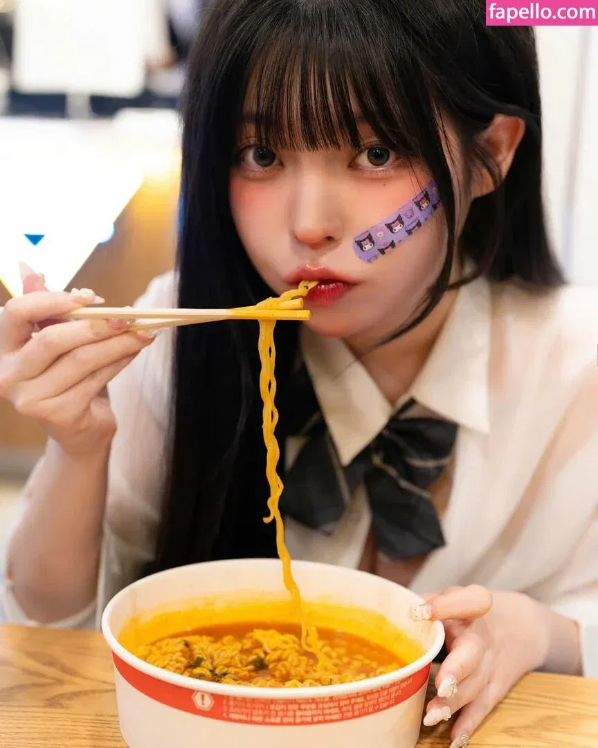 yudiii Onlyfans Photo Gallery 