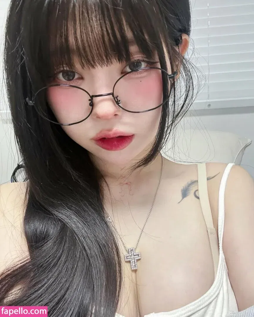 yudiii Onlyfans Photo Gallery 