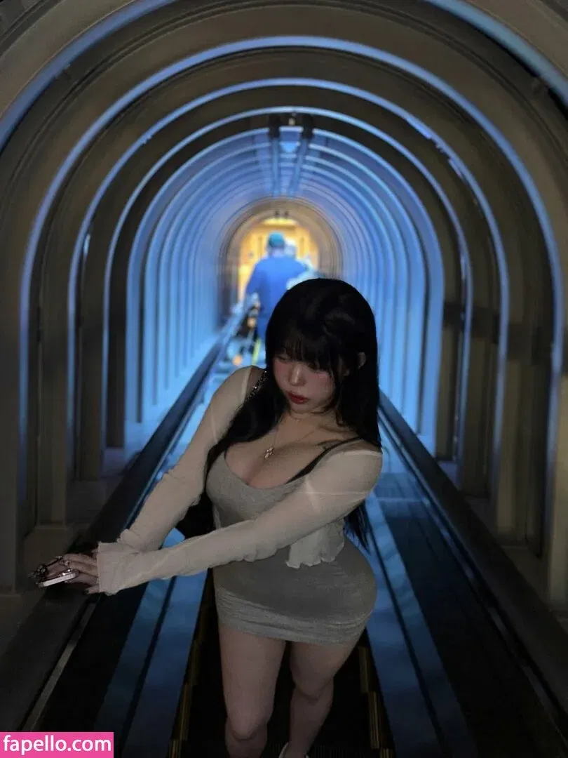 yudiii Onlyfans Photo Gallery 