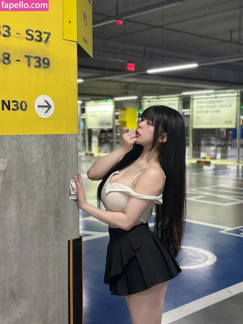 yudiii Onlyfans Photo Gallery 