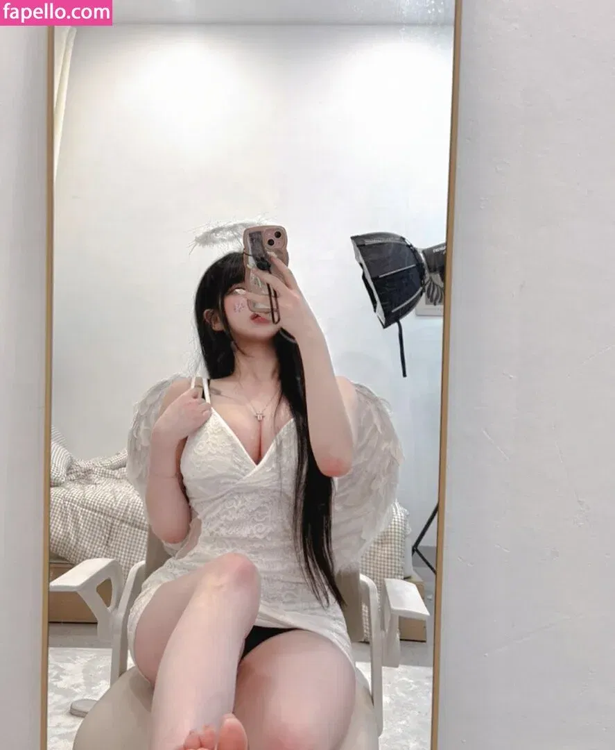 yudiii Onlyfans Photo Gallery 