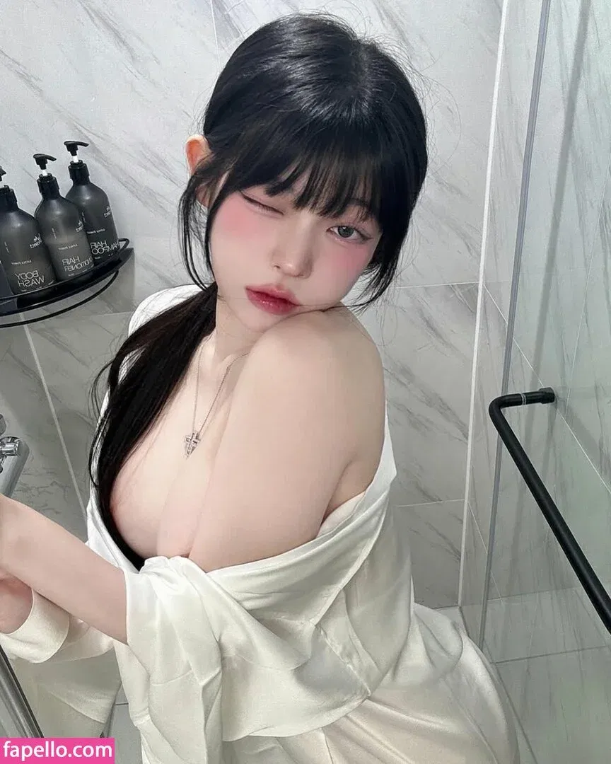 yudiii Onlyfans Photo Gallery 