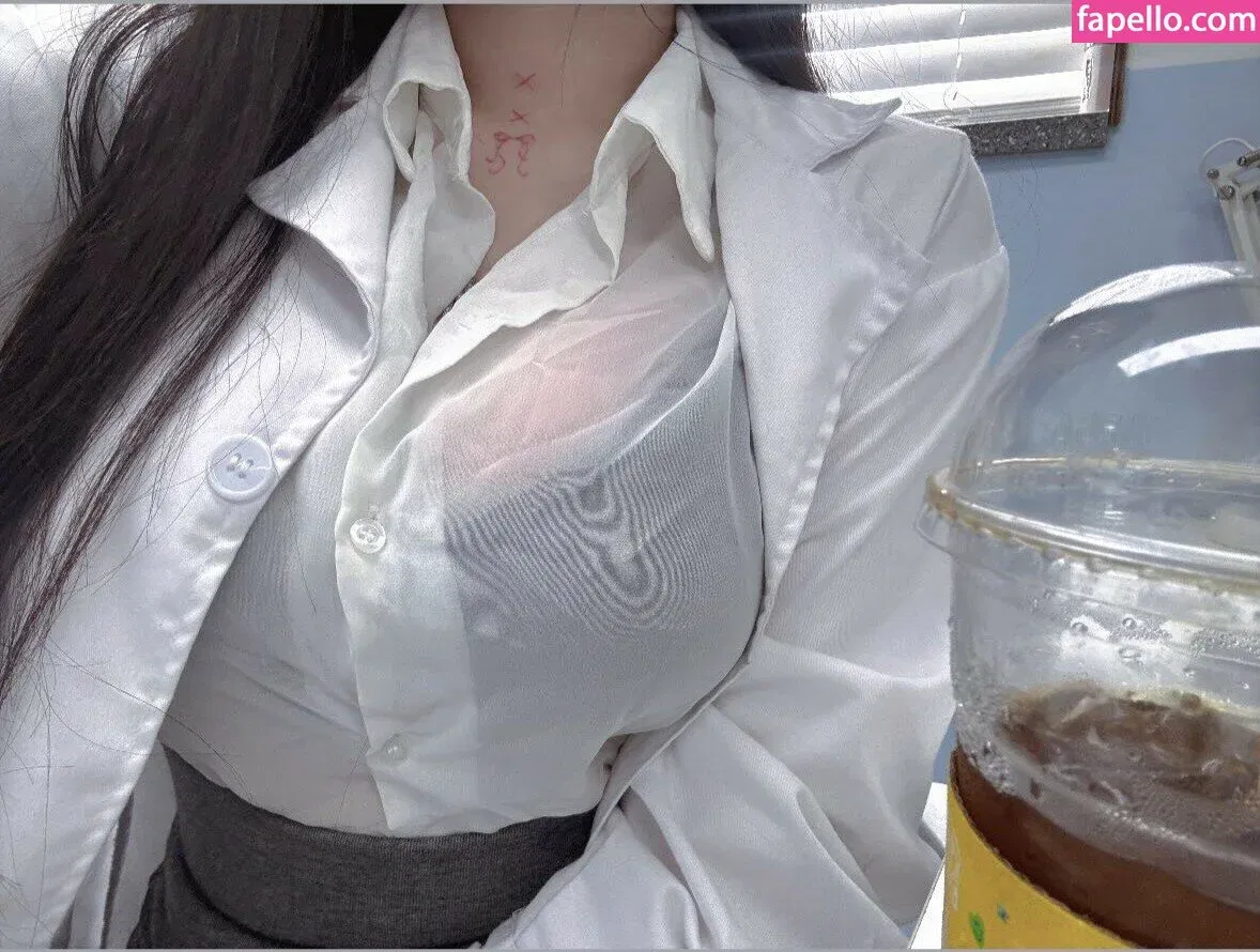 yudiii Onlyfans Photo Gallery 