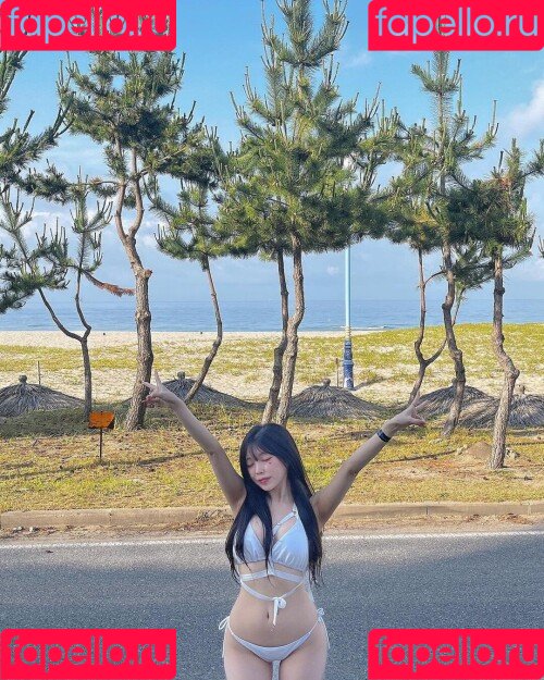 yudiii Onlyfans Photo Gallery 