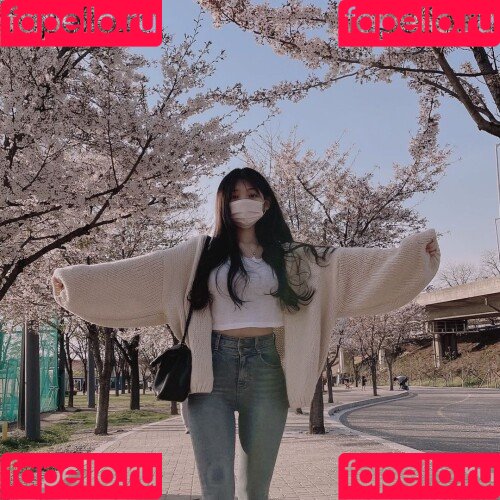 yudiii Onlyfans Photo Gallery 