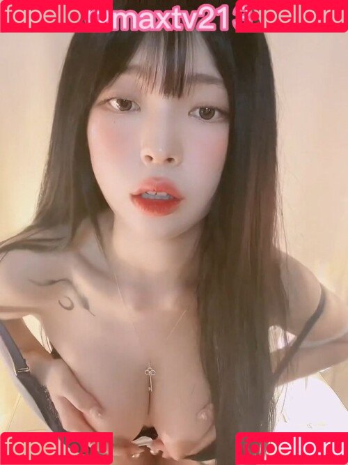 yudiii Onlyfans Photo Gallery 