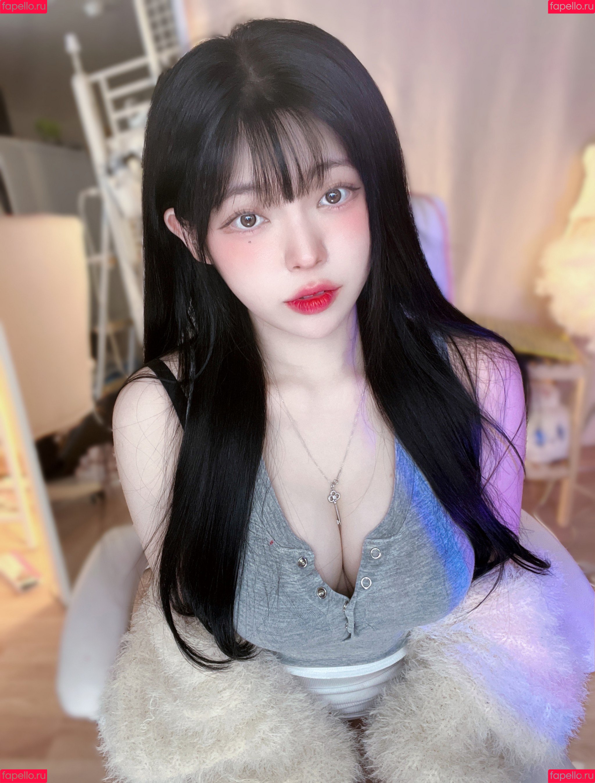 yudiii Onlyfans Photo Gallery 