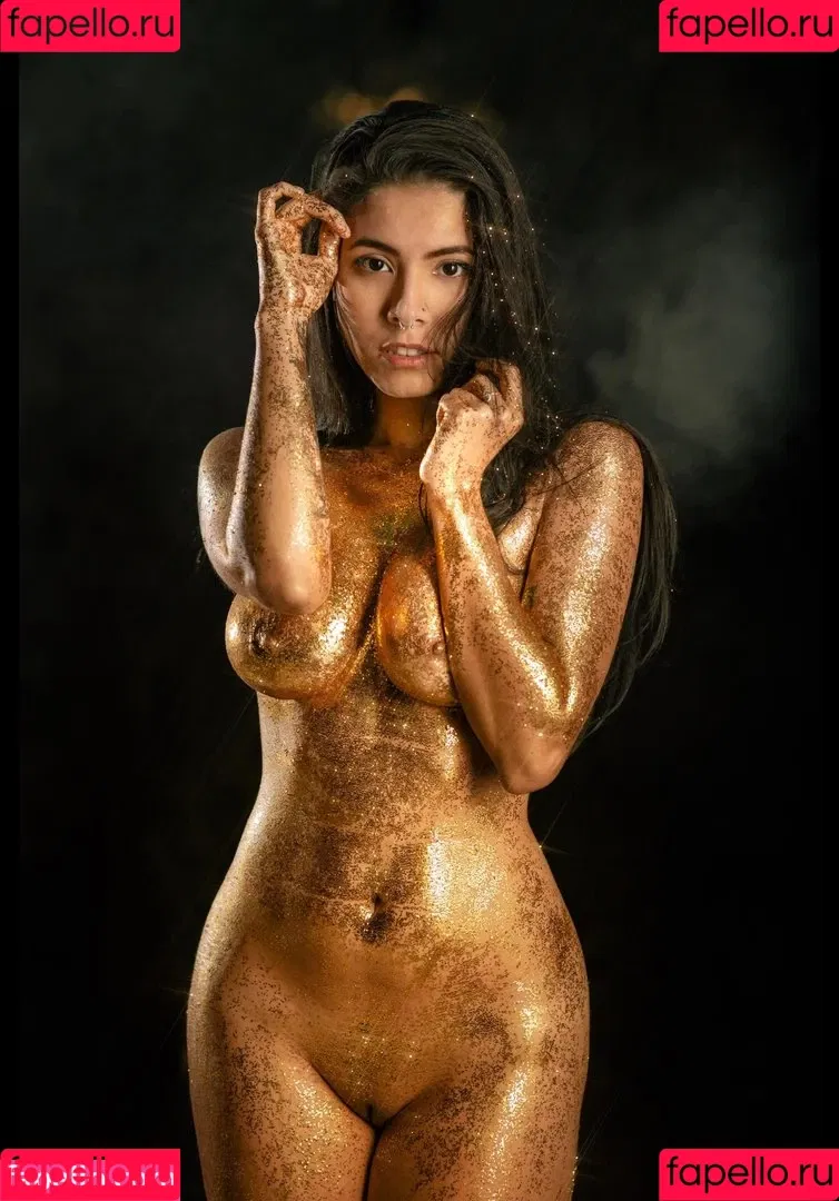 Luna Bloom Onlyfans Photo Gallery 