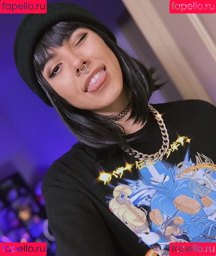 Luna Bloom Onlyfans Photo Gallery 