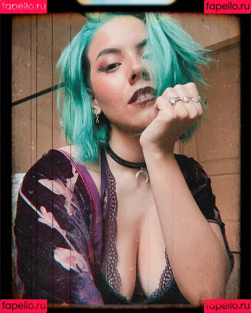 Luna Bloom Onlyfans Photo Gallery 