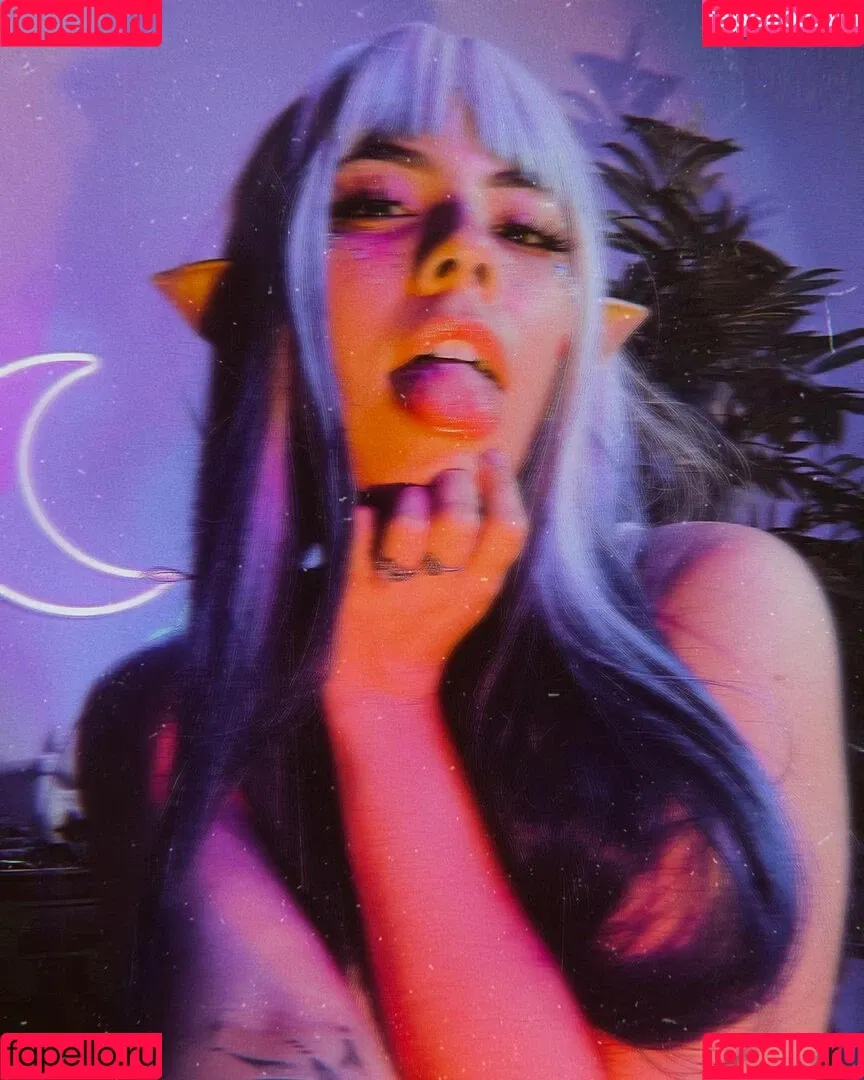 Luna Bloom Onlyfans Photo Gallery 